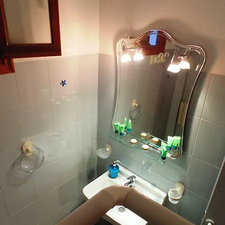 Froudi 3* كاماراي