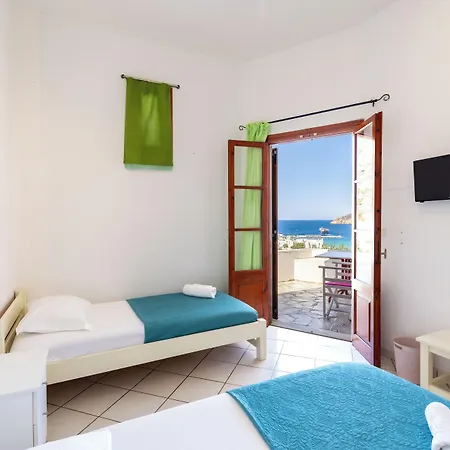 Pensionat Froudi 3*
