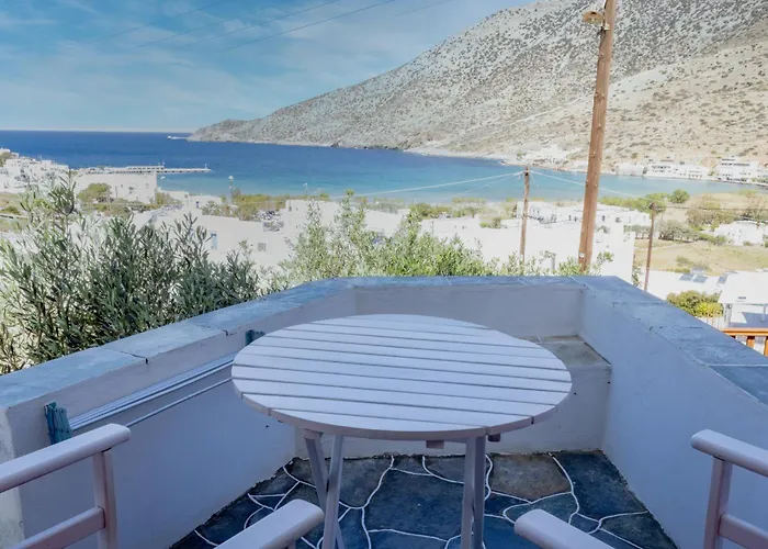 Froudi ゲストハウス 3*