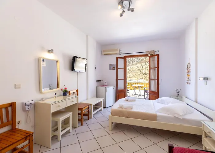 Froudi ゲストハウス 3*