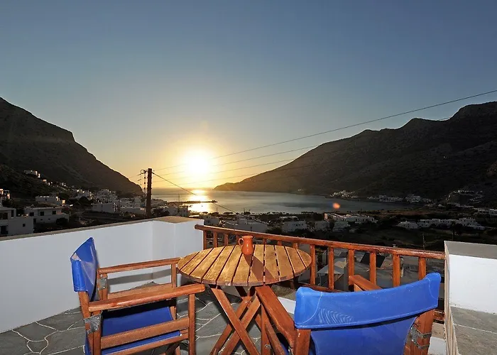 Froudi ゲストハウス 3*