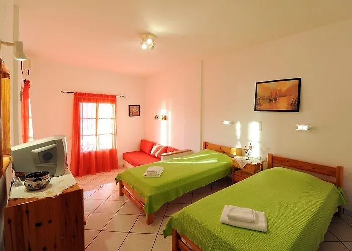 ゲストハウス Froudi 3*