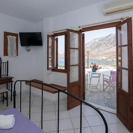 Froudi Kamares (Sifnos)