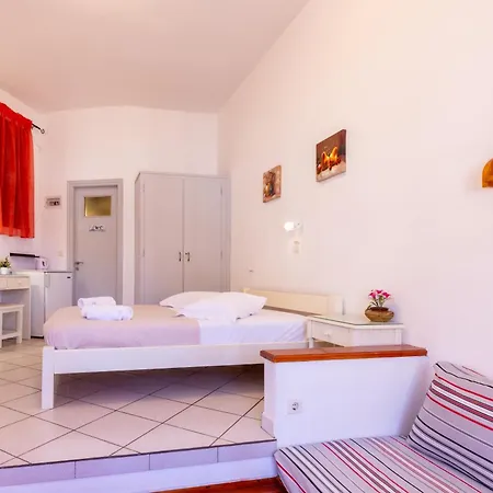 Froudi Cycladic Stay Kamares (Sifnos)