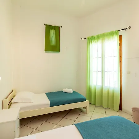 Froudi Cycladic Stay 3* Kamares (Sifnos)