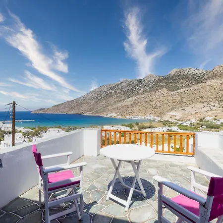 Froudi Cycladic Stay Guest house