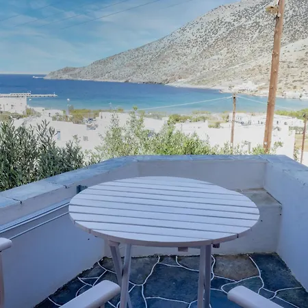 Froudi Cycladic Stay Guest house 3*