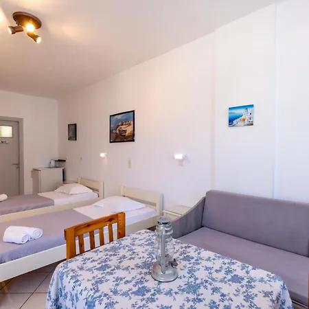 Froudi Kamares (Sifnos)