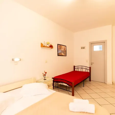 Froudi Cycladic Stay