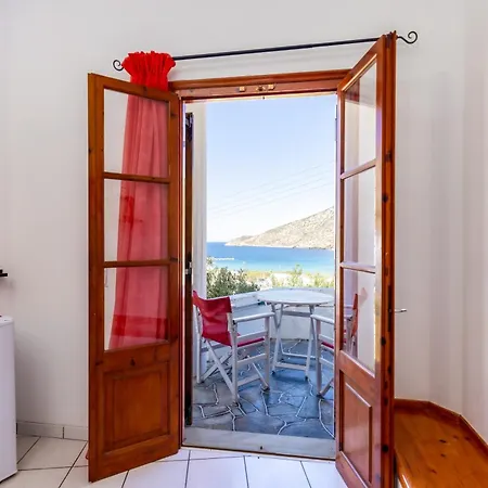 Guest house Froudi Cycladic Stay