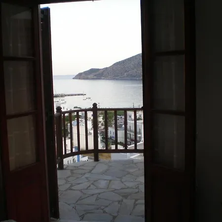 Froudi Cycladic Stay Kamares (Sifnos)
