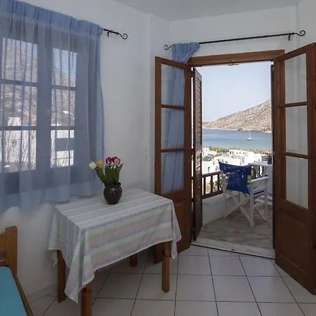 Froudi Kamares (Sifnos)