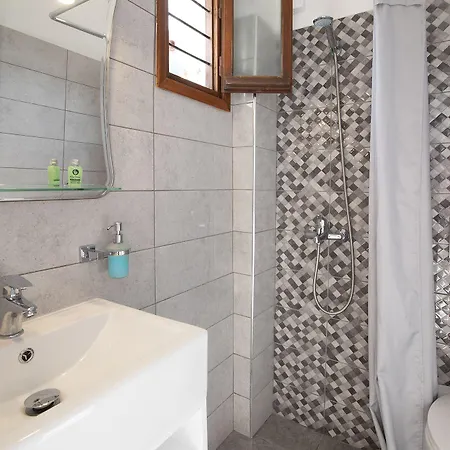 Froudi Cycladic Stay Guest house 3*