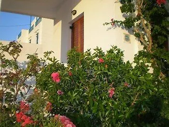 Froudi Cycladic Stay Guest house 3*
